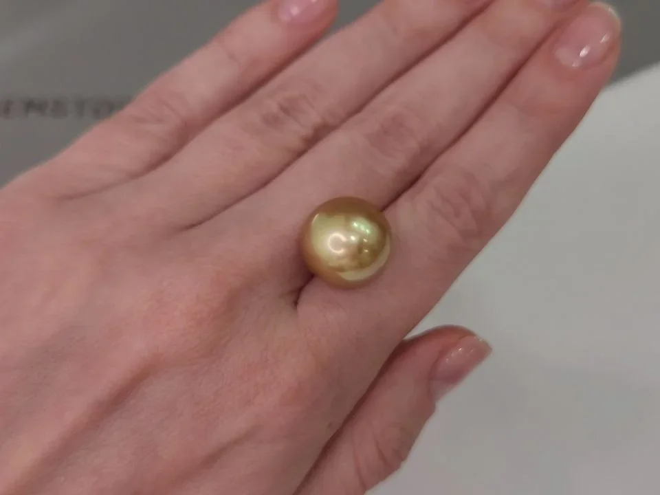 Редкая золотая морская жемчужина Южных морей Amami Gold 15.1 мм, Япония Изображение №2