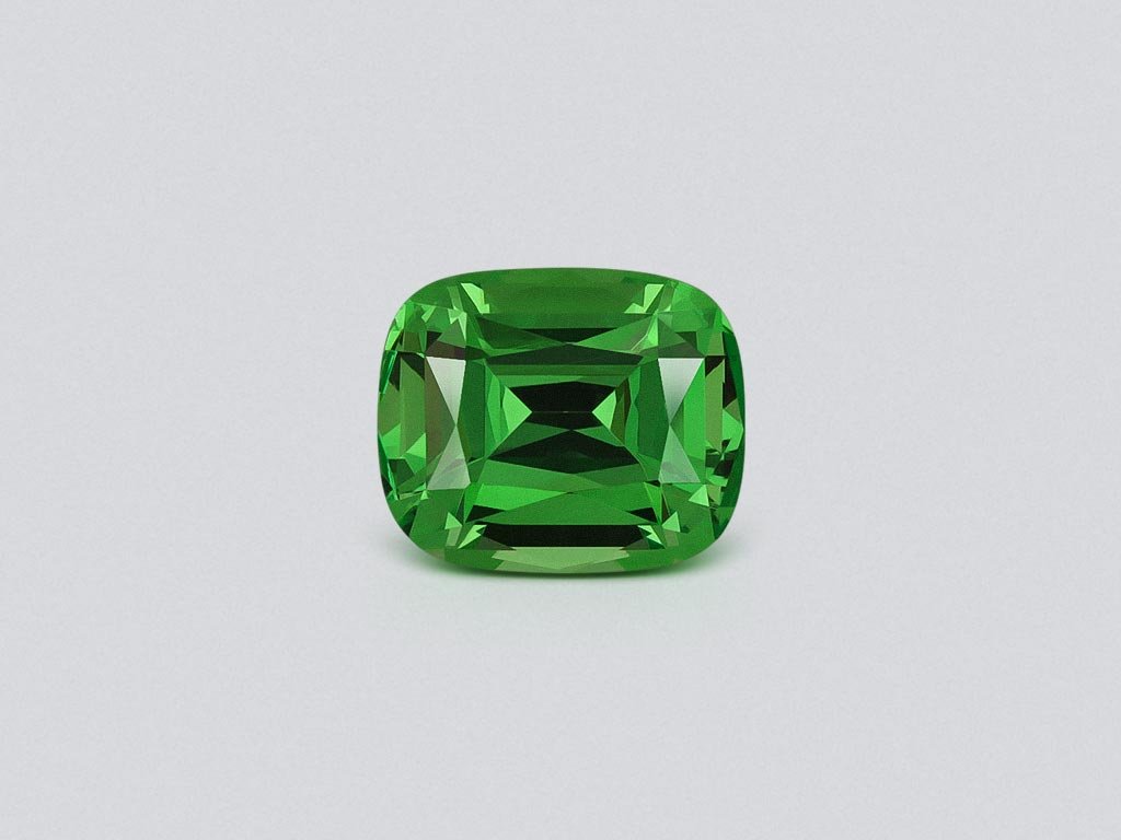 Гранат цаворит Intense Green в огранке кушон 1,50 карата, Танзания  Изображение №1
