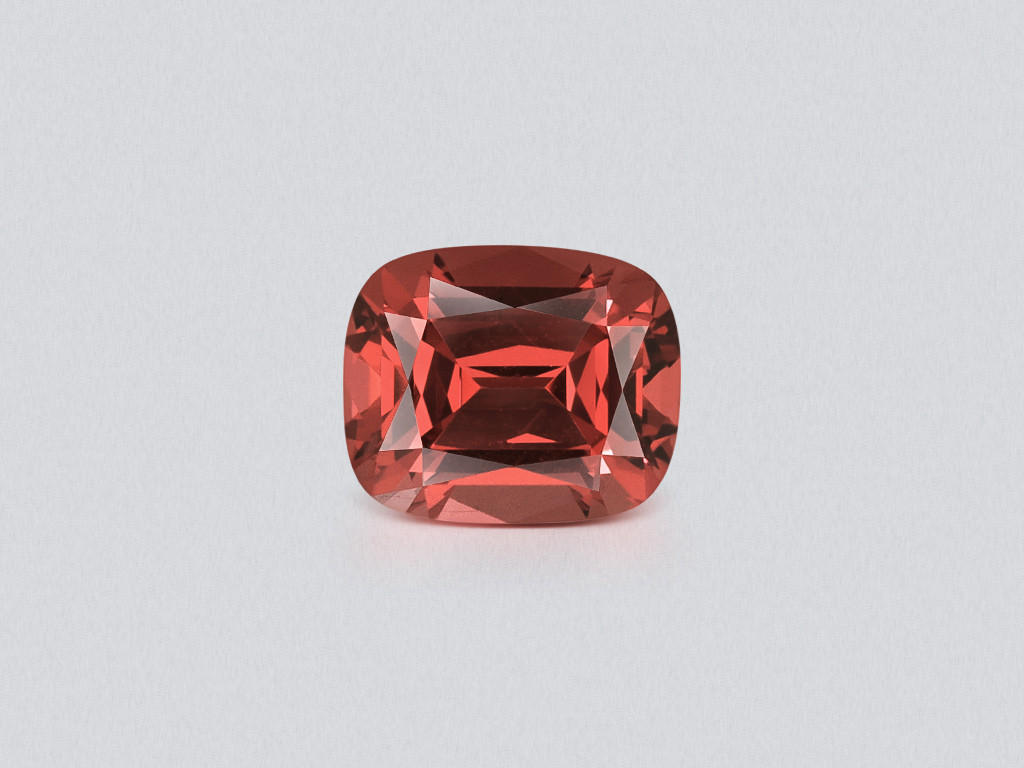 Гранат родолит в огранке кушон 0,87 карат, Мадагаскар Изображение №1