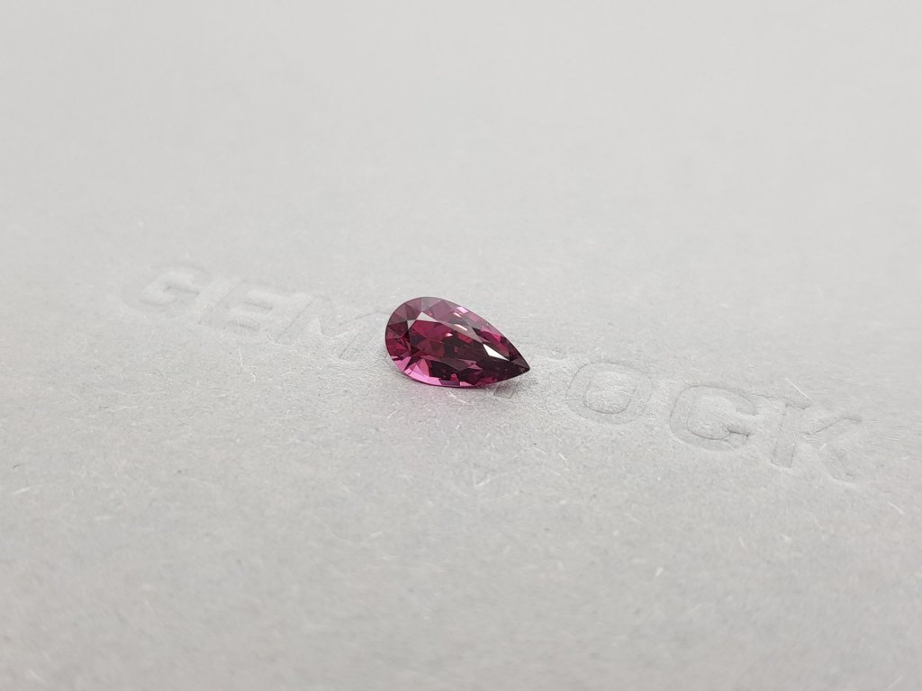 Пурпурный гранат родолит в огранке груша 1,56 карат, Шри-Ланка Изображение №3