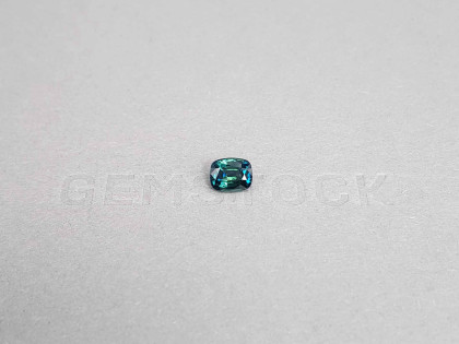 Негретый сапфир цвета teal в огранке кушон 1,15 карат, Мадагаскар