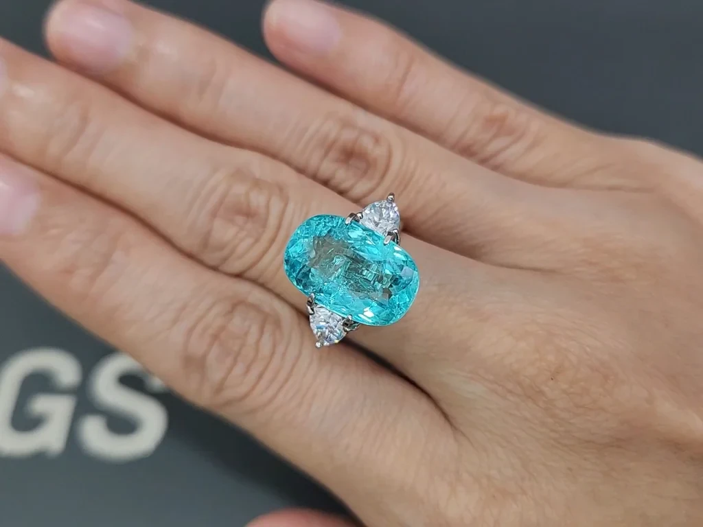 Неоново зеленовато-голубой турмалин Параиба в огранке кушон 7,47 карат, Мозамбик Изображение №5