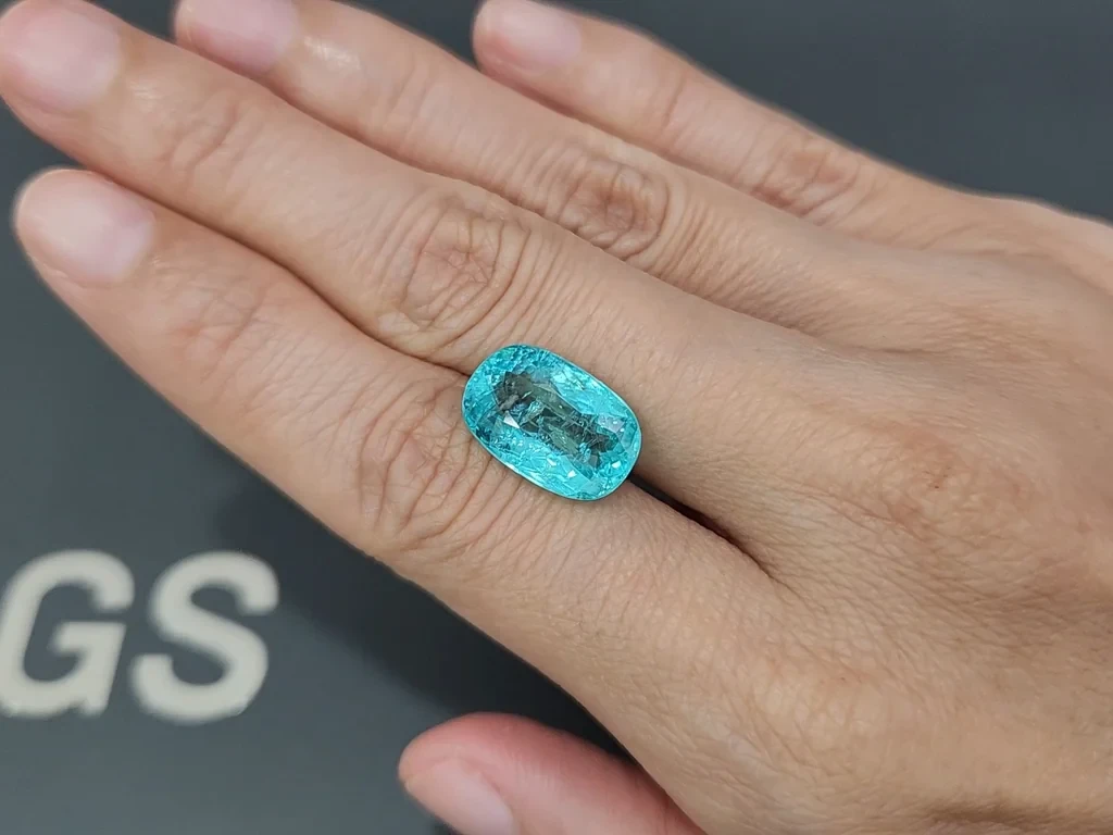 Неоново зеленовато-голубой турмалин Параиба в огранке кушон 7,47 карат, Мозамбик Изображение №2