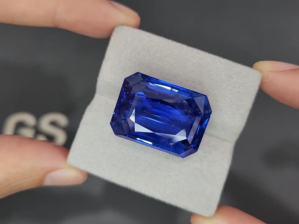 Негретый сапфир Royal Blue в огранке октагон 54,54 карат, Шри-Ланка Изображение №3
