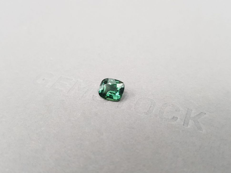 Негретый teal сапфир в огранке груша 1,36 карата, Мадагаскар Изображение №3
