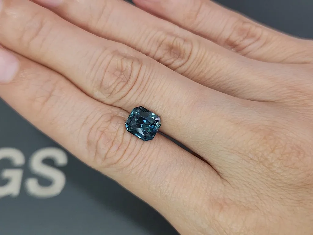 Негретый сапфир Teal в огранке радиант 3,02 карат, Шри-Ланка Изображение №2
