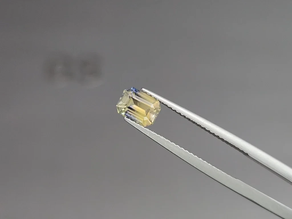 Сапфир Bi-color в огранке октагон 1,24 карат, Шри-Ланка Изображение №3