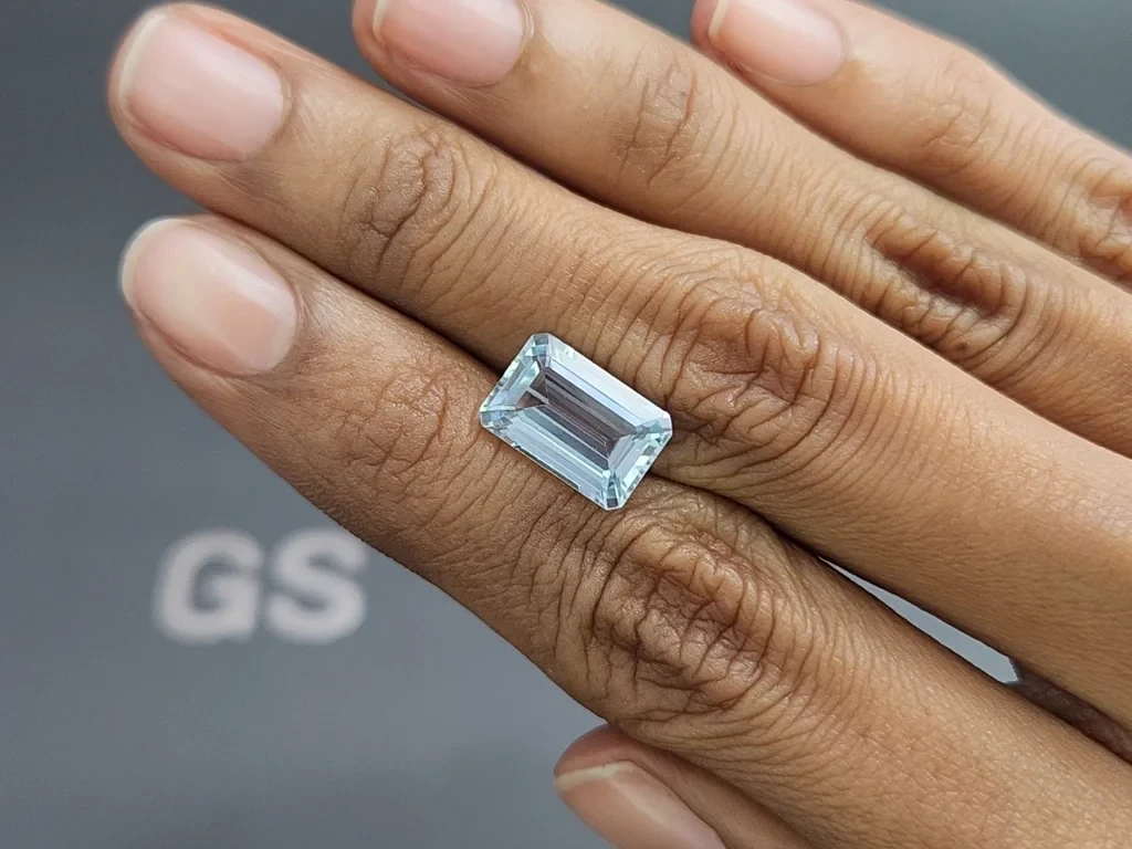 Аквамарин в огранке октагон 4,00 карат, Мадагаскар  Изображение №2