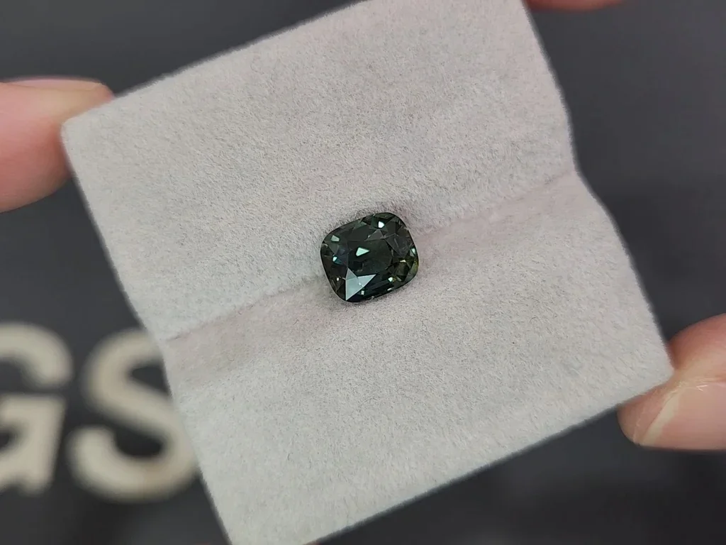 Негретый сапфир Teal в огранке кушон 2,57 карат, Шри-Ланка Изображение №4
