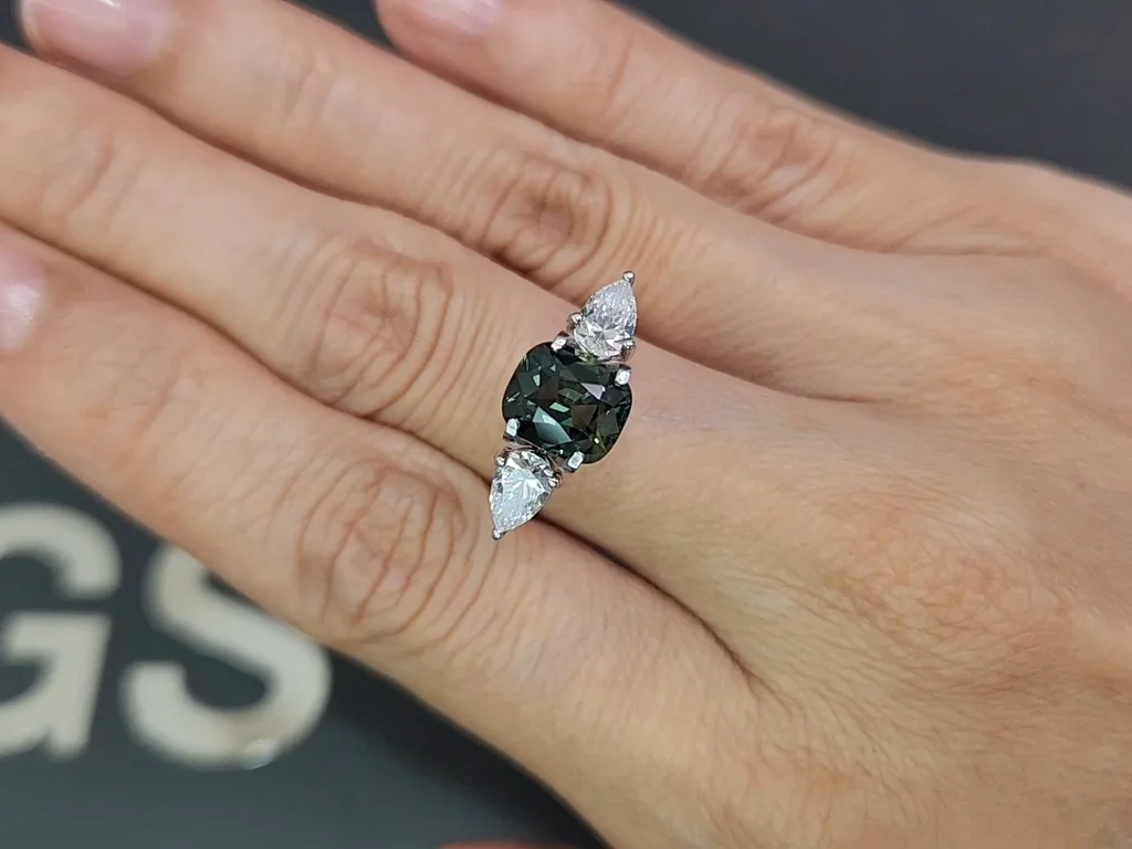 Негретый сапфир Teal в огранке кушон 2,57 карат, Шри-Ланка Изображение №5