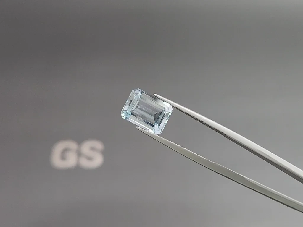 Аквамарин в огранке октагон 3,85 карат, Мадагаскар  Изображение №3