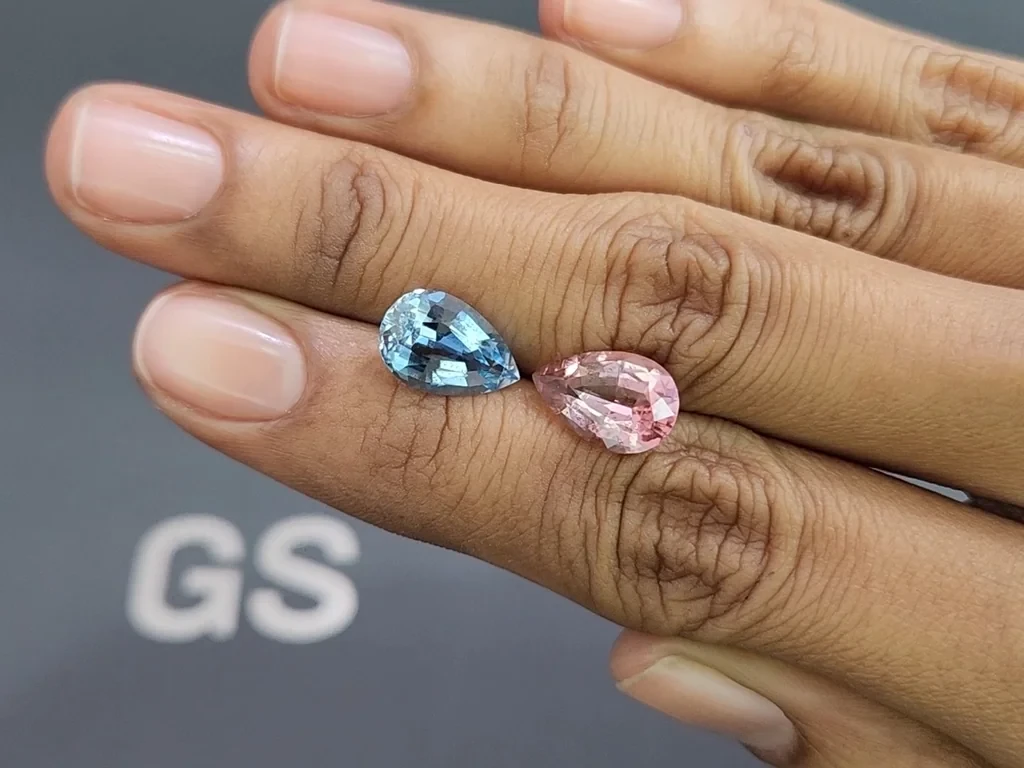 Контрастная пара из аквамарина и турмалина в огранке груша 5,93 карат, Мозамбик, Нигерия Изображение №2