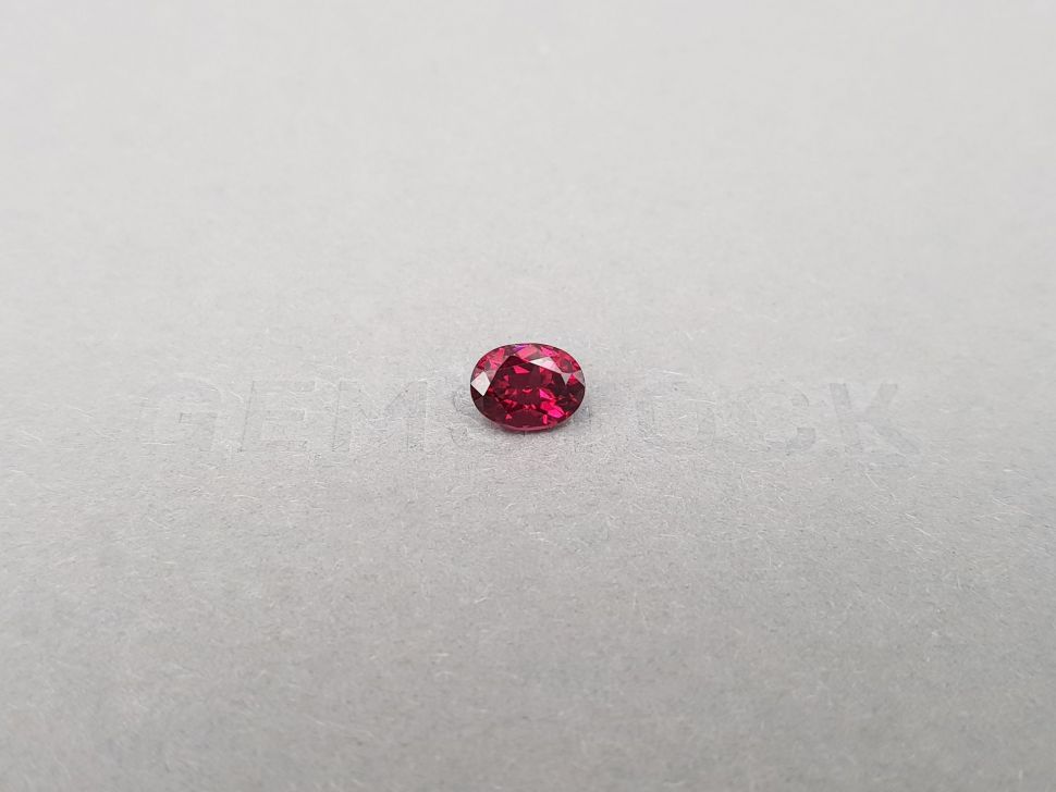 Пурпурный гранат родолит в огранке овал 1,52 карат, Шри-Ланка Изображение №1