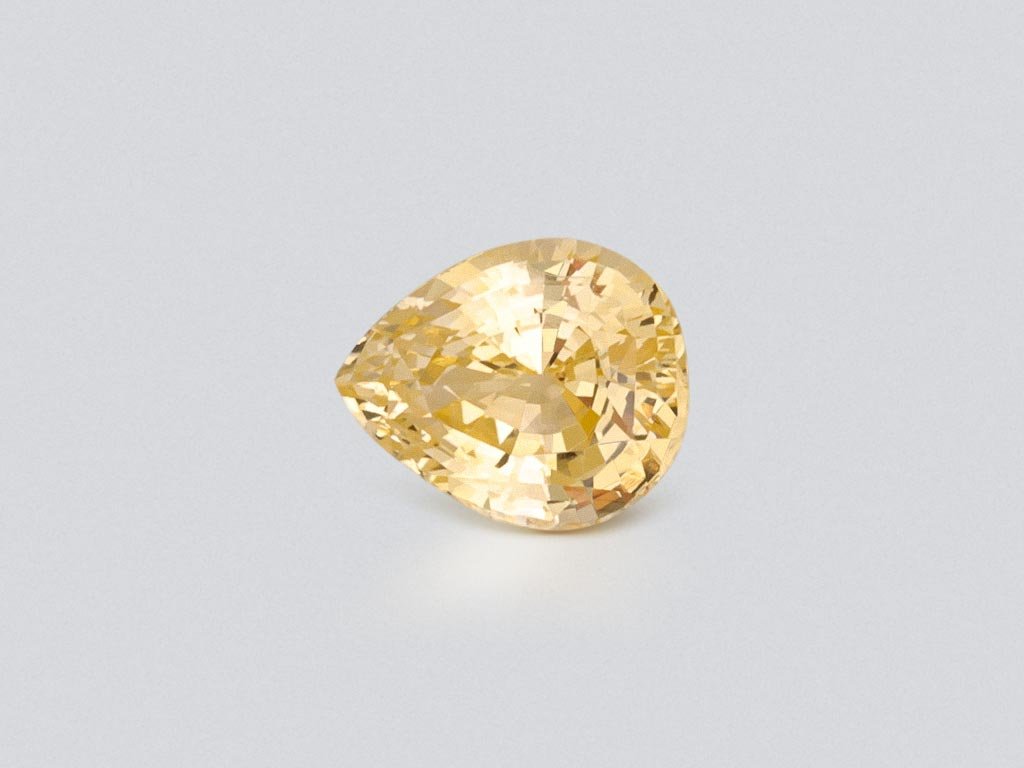 Негретый сапфир Pastel Yellow в огранке груша 1,63 карата, Шри-Ланка Изображение №1