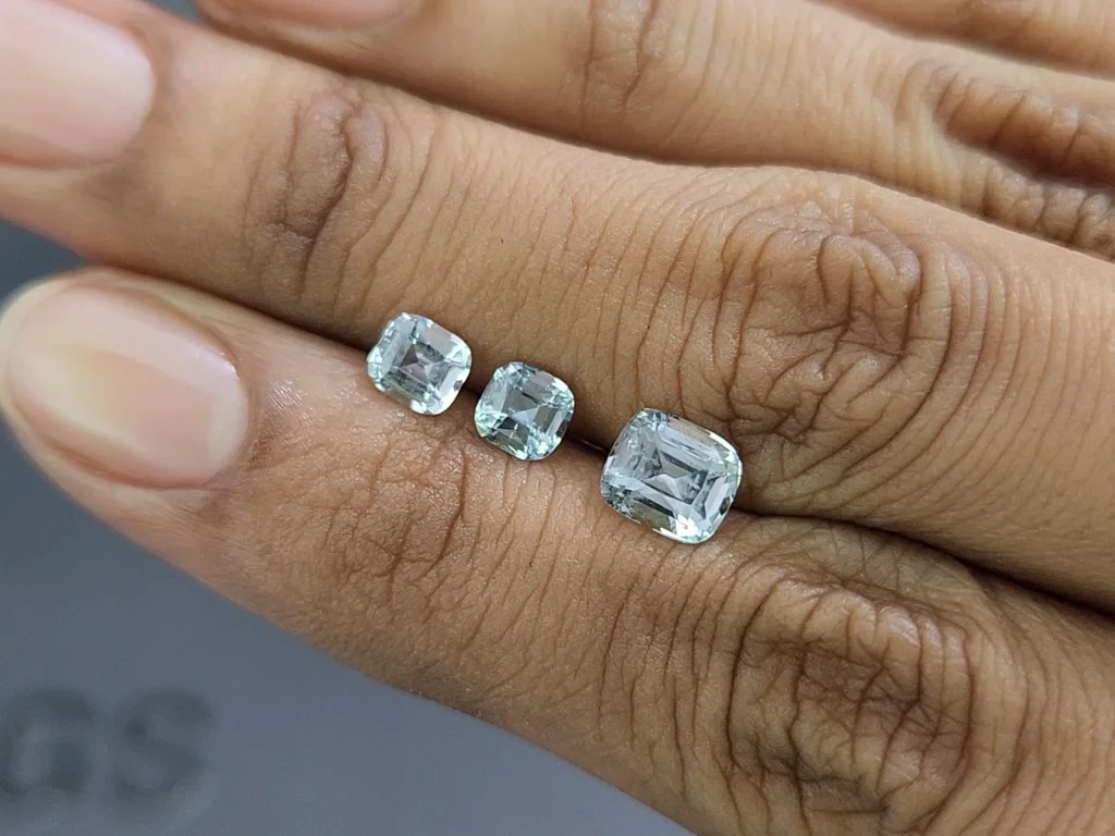 Сет аквамаринов в огранке кушон 1,87 карат, Мадагаскар Изображение №2