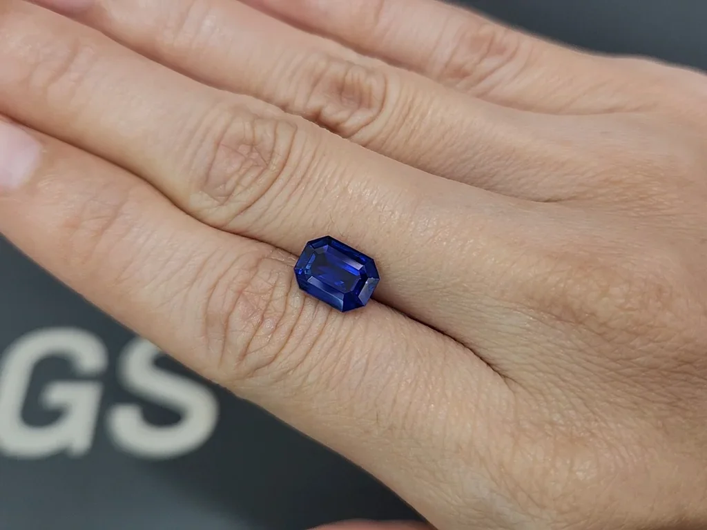 Сапфир Royal Blue в огранке октагон 3,14 карат, Шри-Ланка Изображение №2