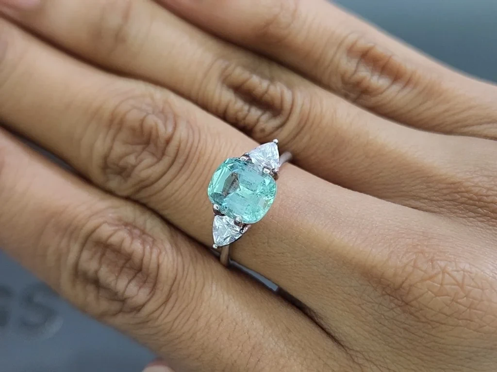Аквамарин в огранке кушон 2,49 карат, Мадагаскар  Изображение №5
