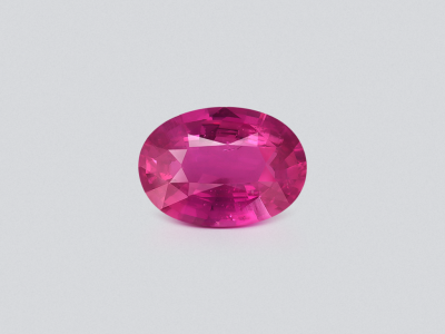 Негретый сапфир Vivid Pink в огранке овал 2,05 карата, Мадагаскар  photo