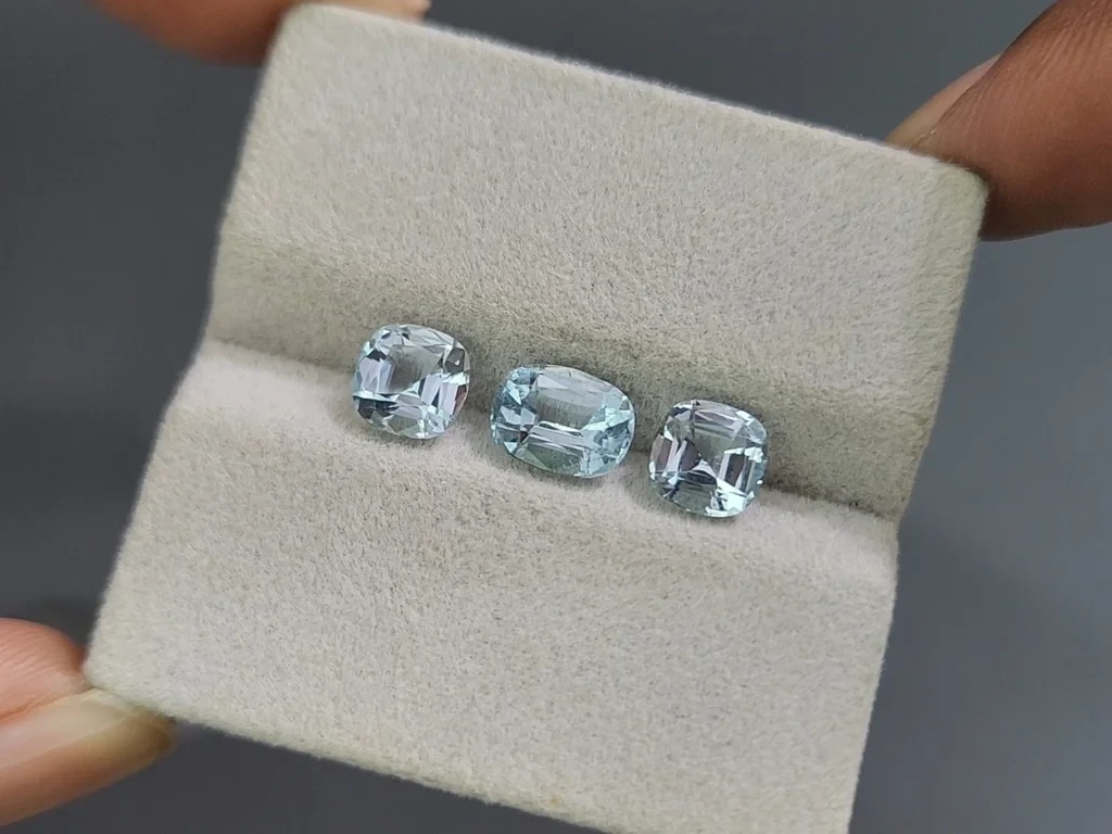 Сет аквамаринов в огранке кушон 3,16 карат, Мадагаскар Изображение №5