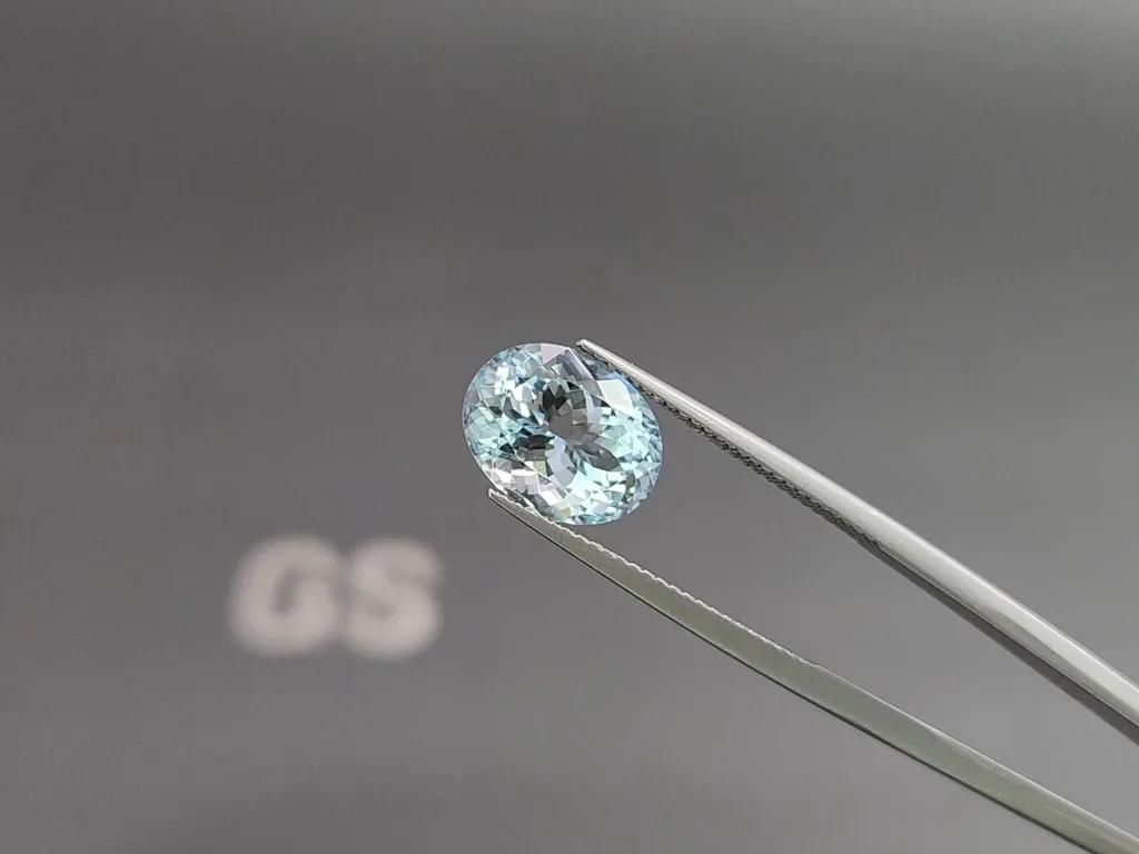 Аквамарин в огранке овал 4,11 карат, Мадагаскар  Изображение №3
