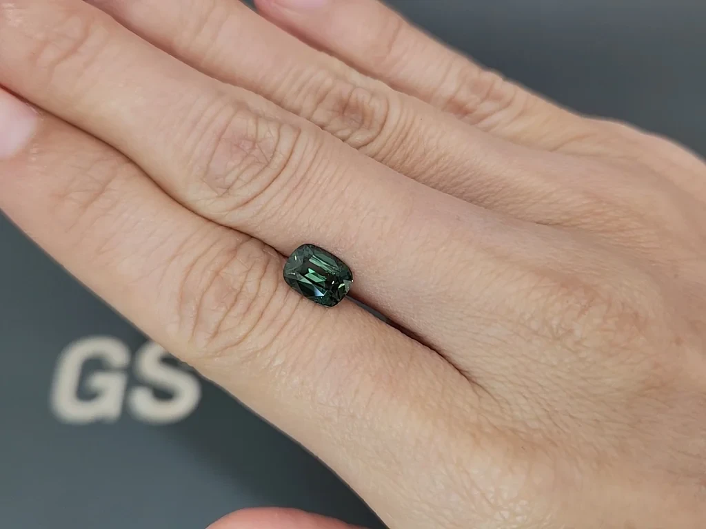 Сапфир Teal в огранке кушон 1,99 карат, Мадагаскар Изображение №2