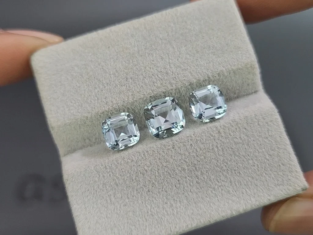 Сет аквамаринов в огранке кушон 3,70 карат, Мадагаскар Изображение №4