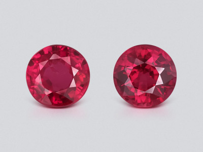 Пара рубинов Pegeon Blood Red в огранке круг 0,66 карат, Мозамбик  photo