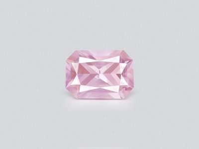 Нежно-розовый сапфир (Baby Pink) в огранке радиант 1,04 карата, Мадагаскар photo