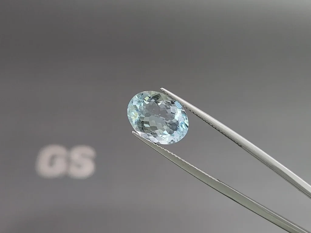 Аквамарин в огранке овал 4,69 карат, Мадагаскар  Изображение №3