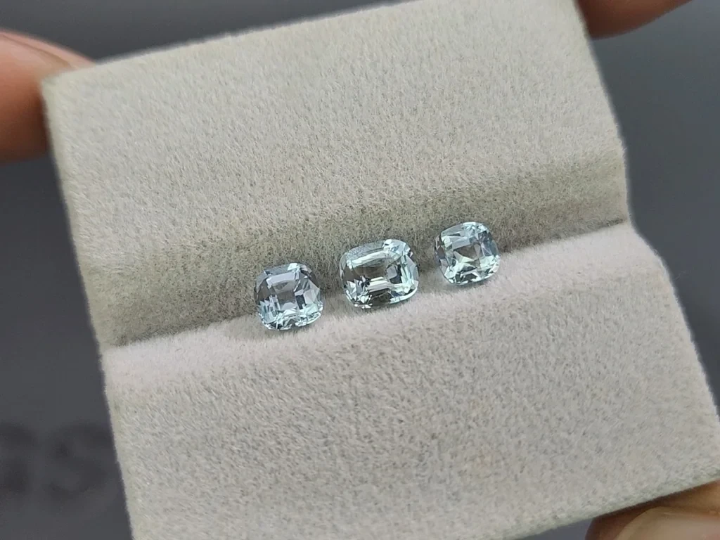 Сет аквамаринов в огранке кушон 1,48 карат, Мадагаскар Изображение №4