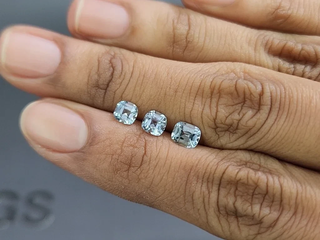 Сет аквамаринов в огранке кушон 1,48 карат, Мадагаскар Изображение №1