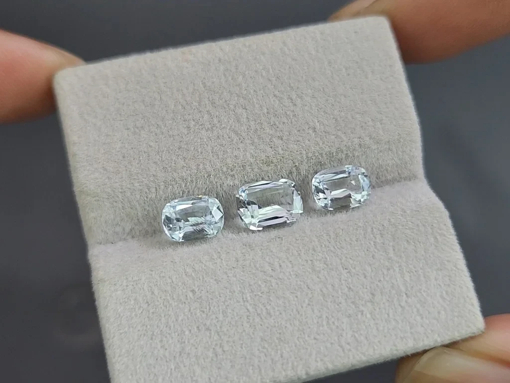 Сет аквамаринов в огранке кушон 2,63 карат, Мадагаскар Изображение №5