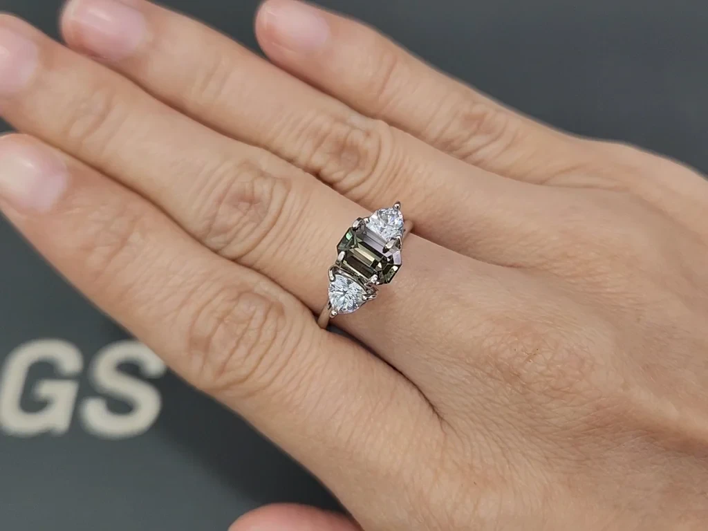 Негретый сапфир Teal в огранке октагон 1,36 карат, Шри-Ланка Изображение №5