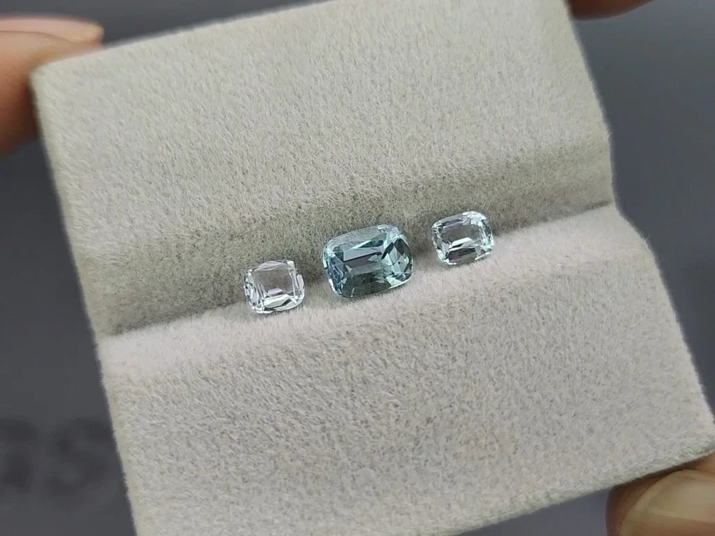 Сет аквамаринов в огранке кушон 1,25 карат, Мадагаскар Изображение №4