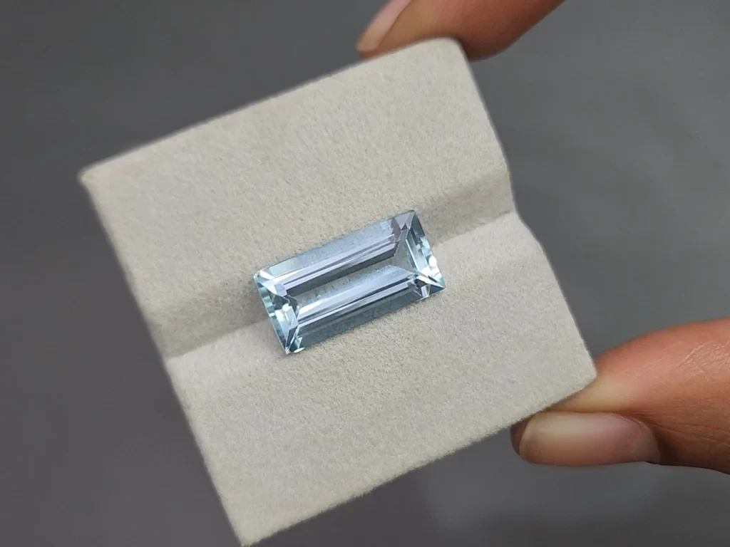 Аквамарин в огранке багет 6,83 карат, Мадагаскар Изображение №4