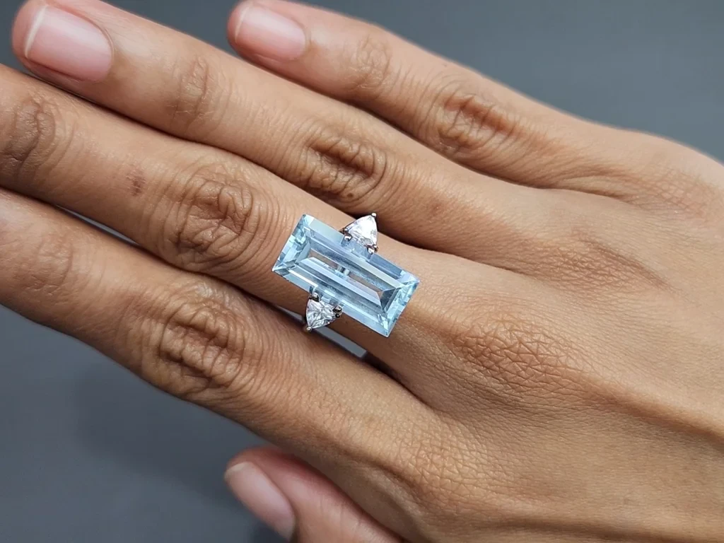 Аквамарин в огранке багет 6,83 карат, Мадагаскар Изображение №5