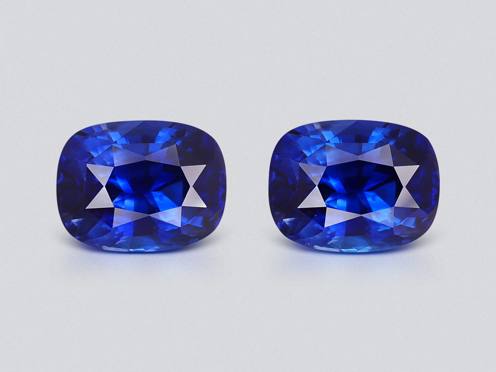 Пара сапфиров Royal Blue в огранке кушон 14,26 карат, Шри-Ланка  Изображение №1