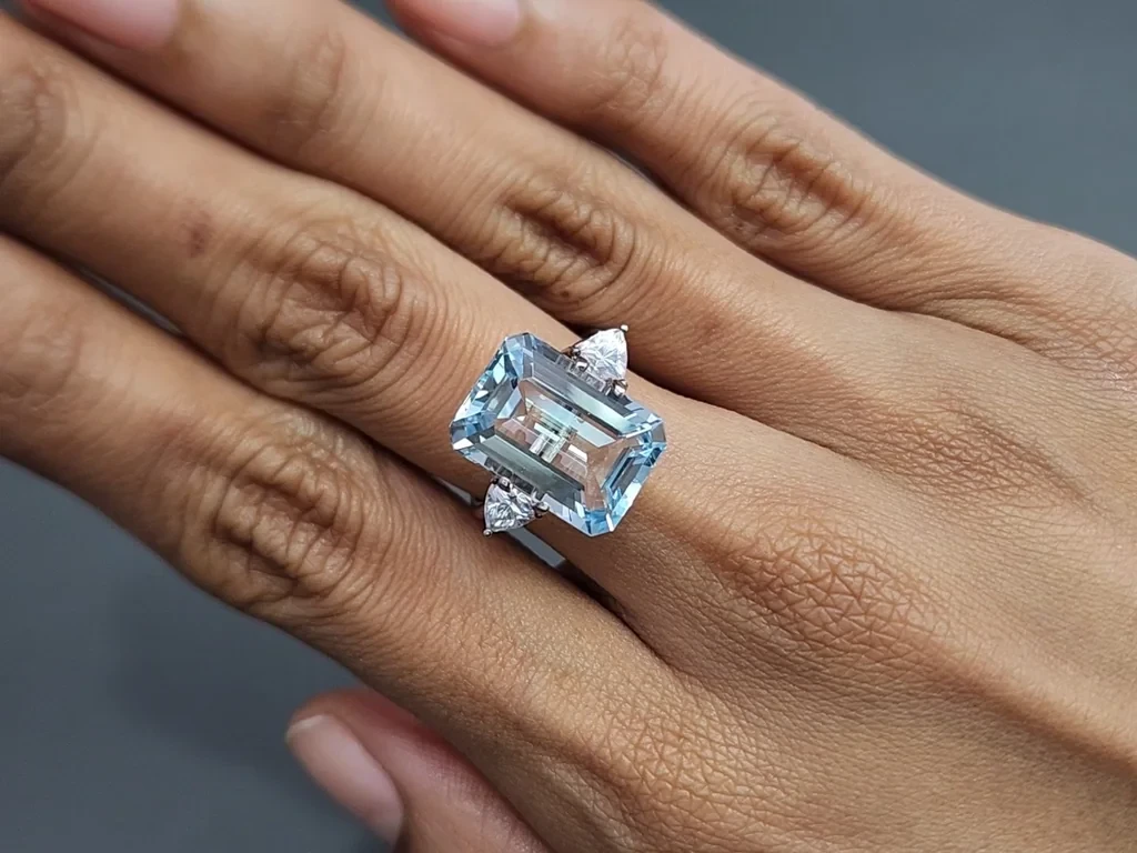 Аквамарин в огранке октагон 8,18 карат, Мадагаскар Изображение №5