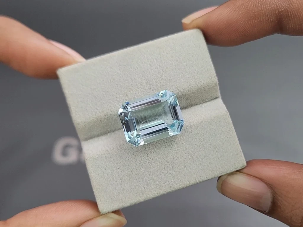 Аквамарин в огранке октагон 10,70 карат, Мадагаскар  Изображение №4