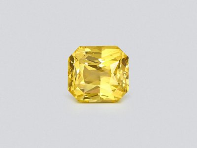 Негретый сапфир Intense Yellow в огранке радиант 5,02 карат, Шри-Ланка photo