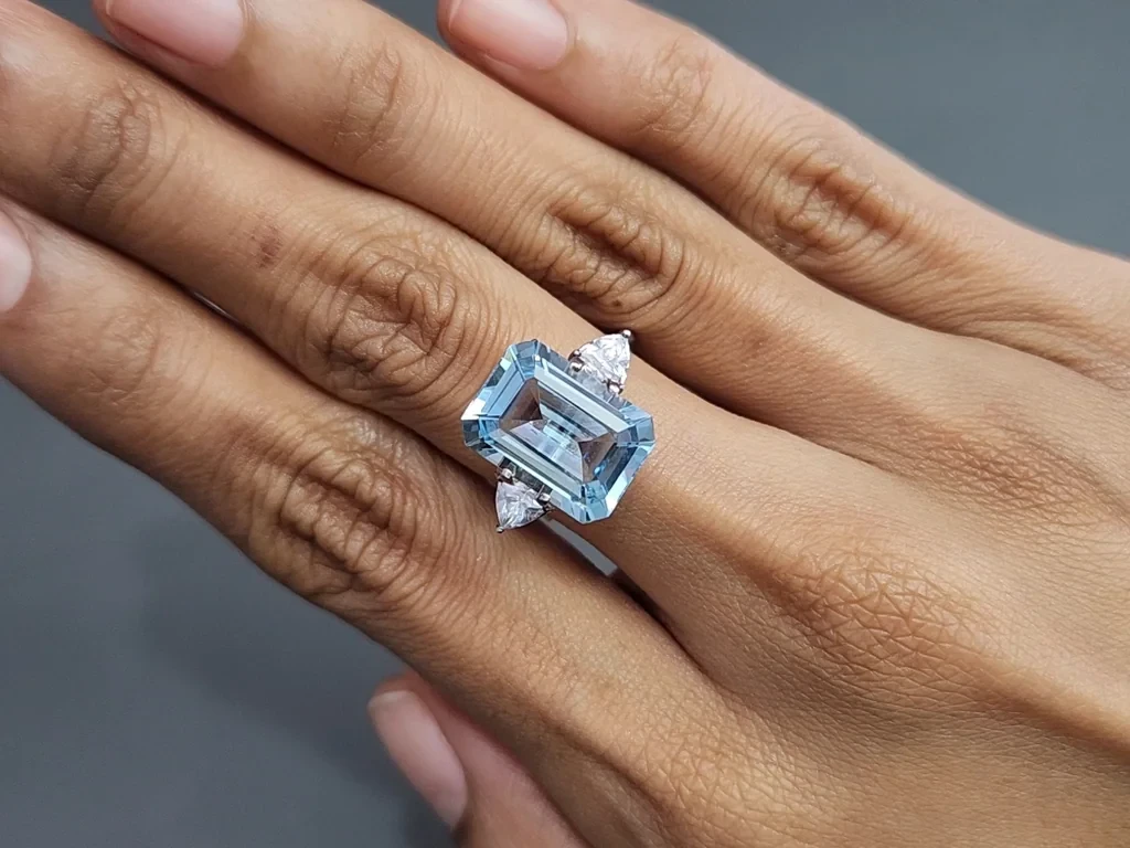 Аквамарин в огранке октагон 6,88 карат, Мадагаскар Изображение №5