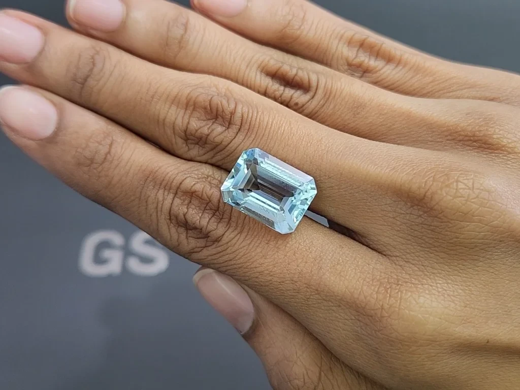 Аквамарин в огранке октагон 11,52 карат, Мадагаскар  Изображение №2