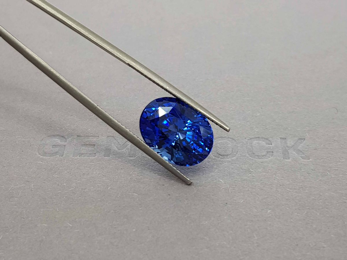 Cапфир цвета Royal Blue в огранке овал 10,17 карат, Шри-Ланка, GRS фото №4