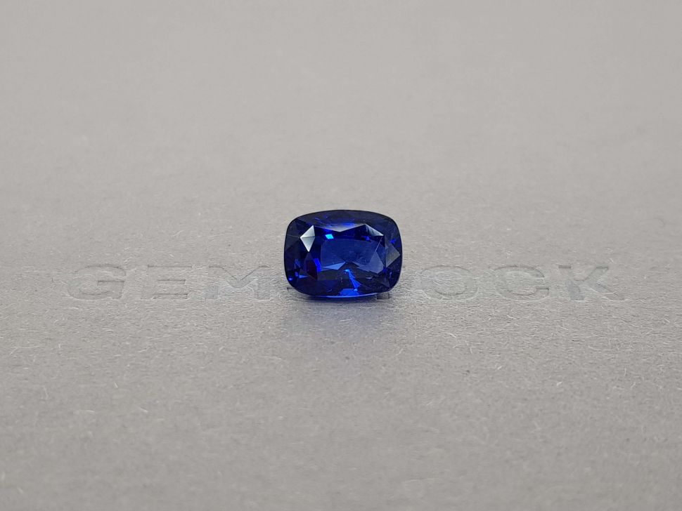Сапфир цвета Royal Blue в огранке кушон 5,08 карат, Шри-Ланка, GFCO Изображение №1