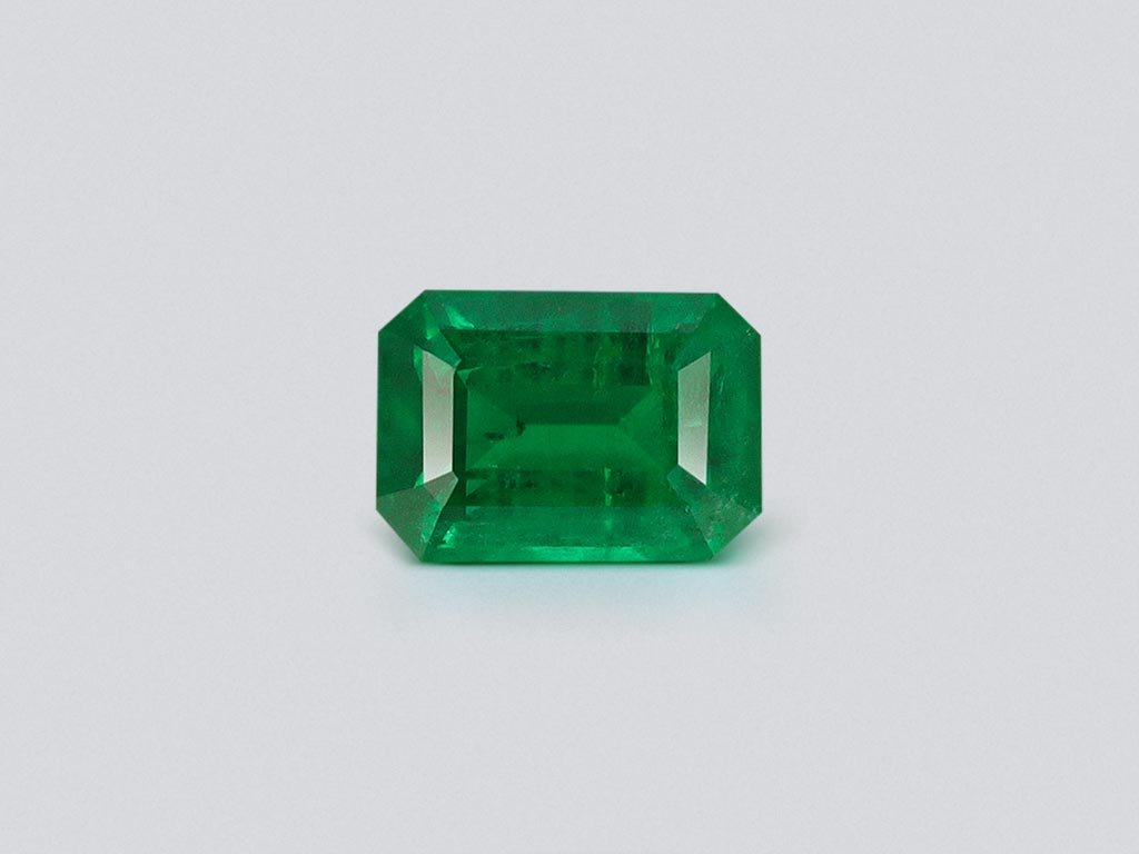 Изумруд Vivid Green в огранке октагон 0,78 карата, Панджшер Изображение №1