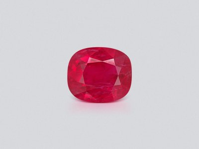 Шпинель Vivid Red в огранке кушон 2,10 карат, Бирма photo