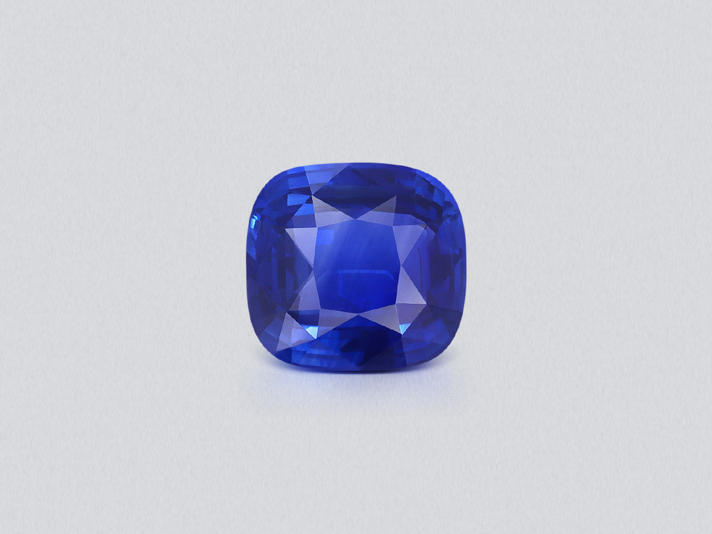 Лот №3. Сапфир Royal Blue в огранке кушон 4,02 карат, Шри-Ланка Изображение №1