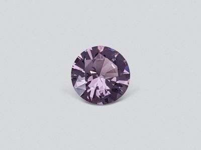 Фиолетовато-серая шпинель в огранке круг 0,73 карата photo