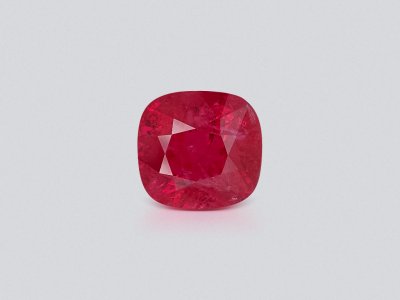 Шпинель Vivid Red в огранке кушон 1,62 карат, Бирма photo