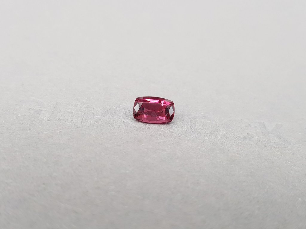 Пурпурный гранат родолит в огранке кушон 1,21 карат, Шри-Ланка Изображение №3